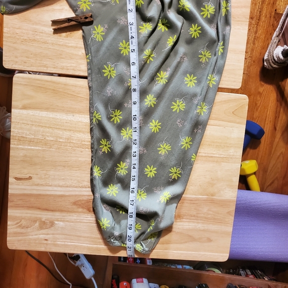 Thereabouts Sea Spray Floral Girls Top - 2XL - Picture 9 of 10